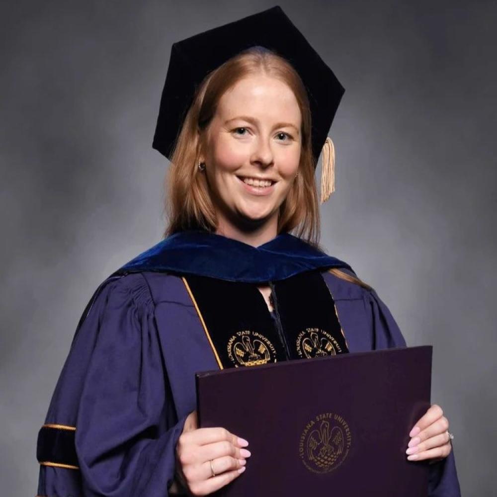 Headshot of Hatti Sellers